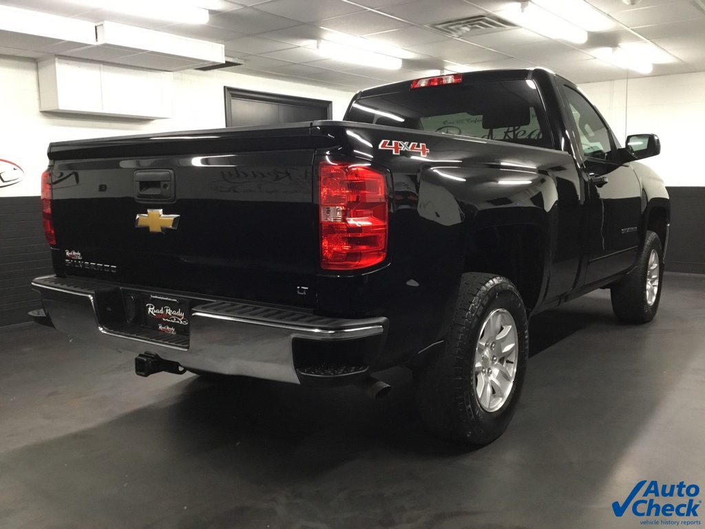 2017 Chevrolet Silverado 1500 LT photo 9