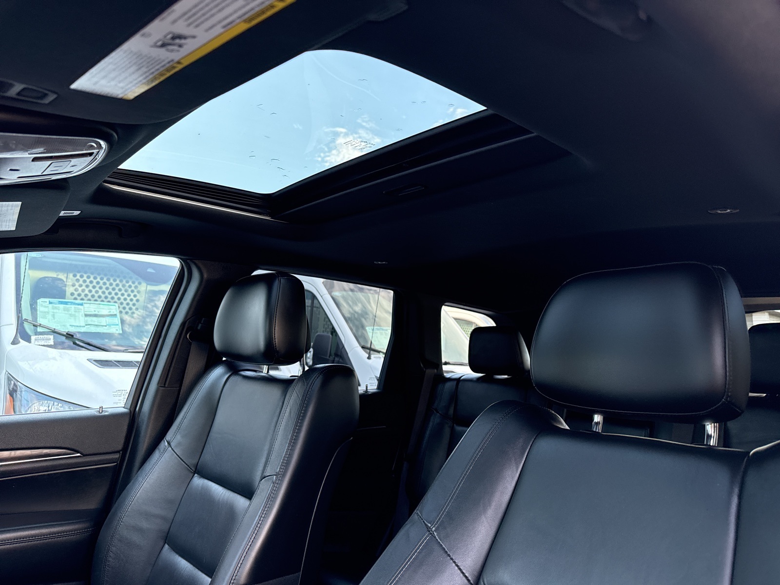 2020 Jeep Grand Cherokee Limited photo 2