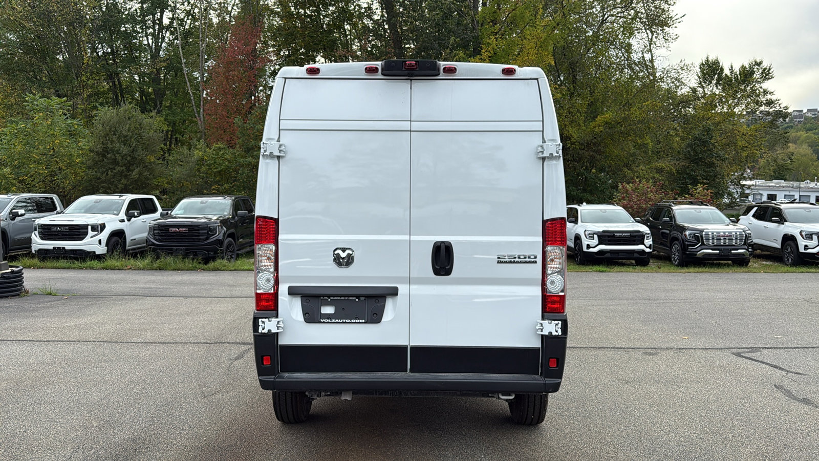 2025 Ram ProMaster 2500 photo 3