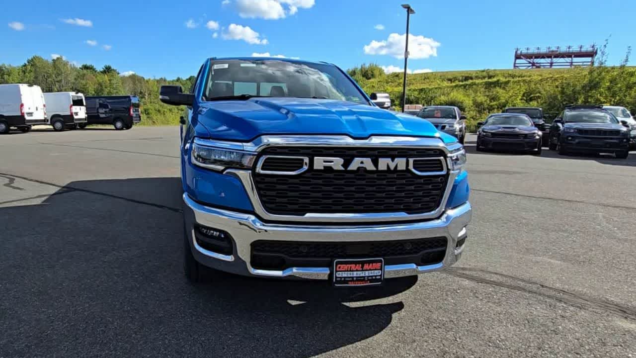 2025 Ram 1500 Big Horn photo 3