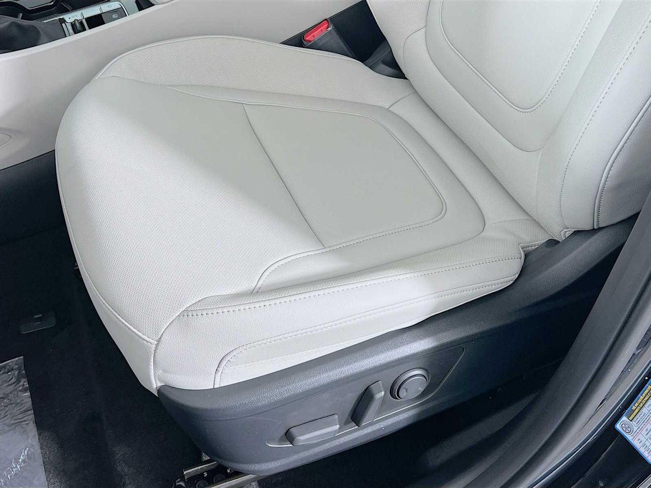 2025 Hyundai Tucson SEL Convenience photo 15