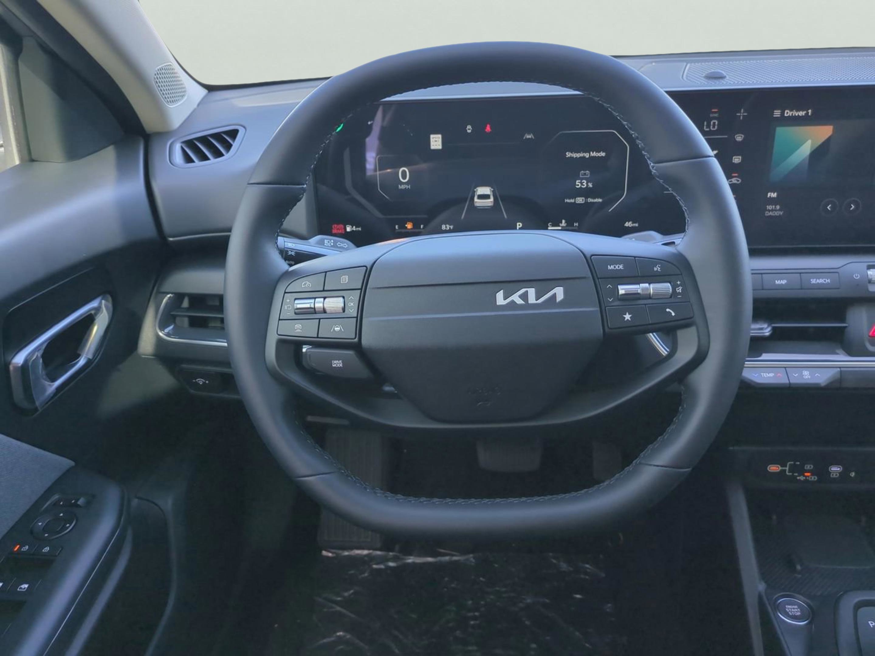 2025 Kia K4 EX photo 16