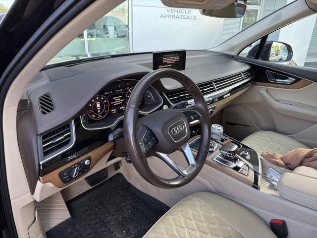 2017 Audi Q7 3.0T Prestige photo 5