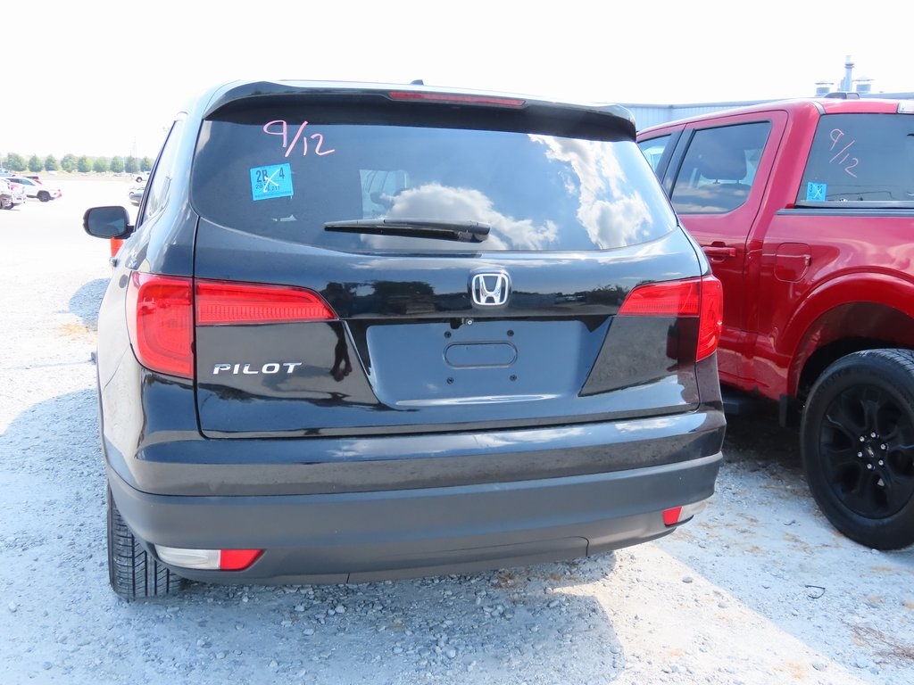 2017 Honda Pilot EX-L photo 15