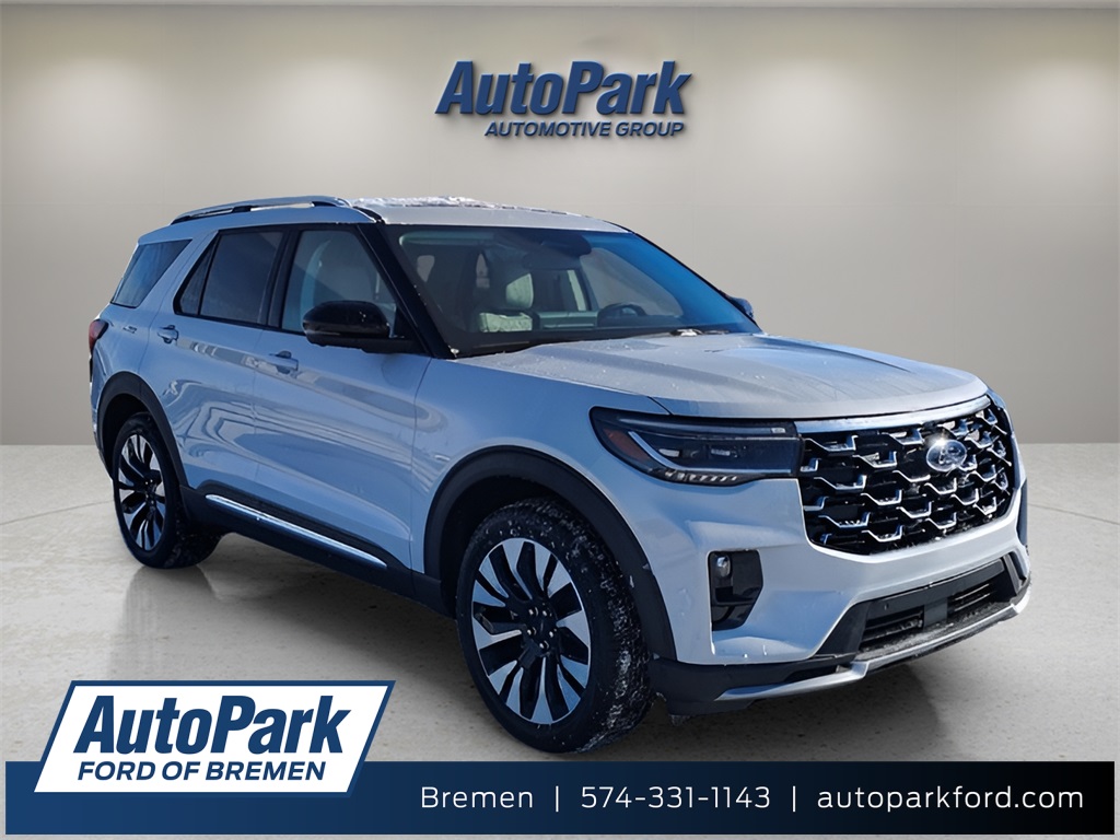 2026 Ford Explorer Platinum's photo