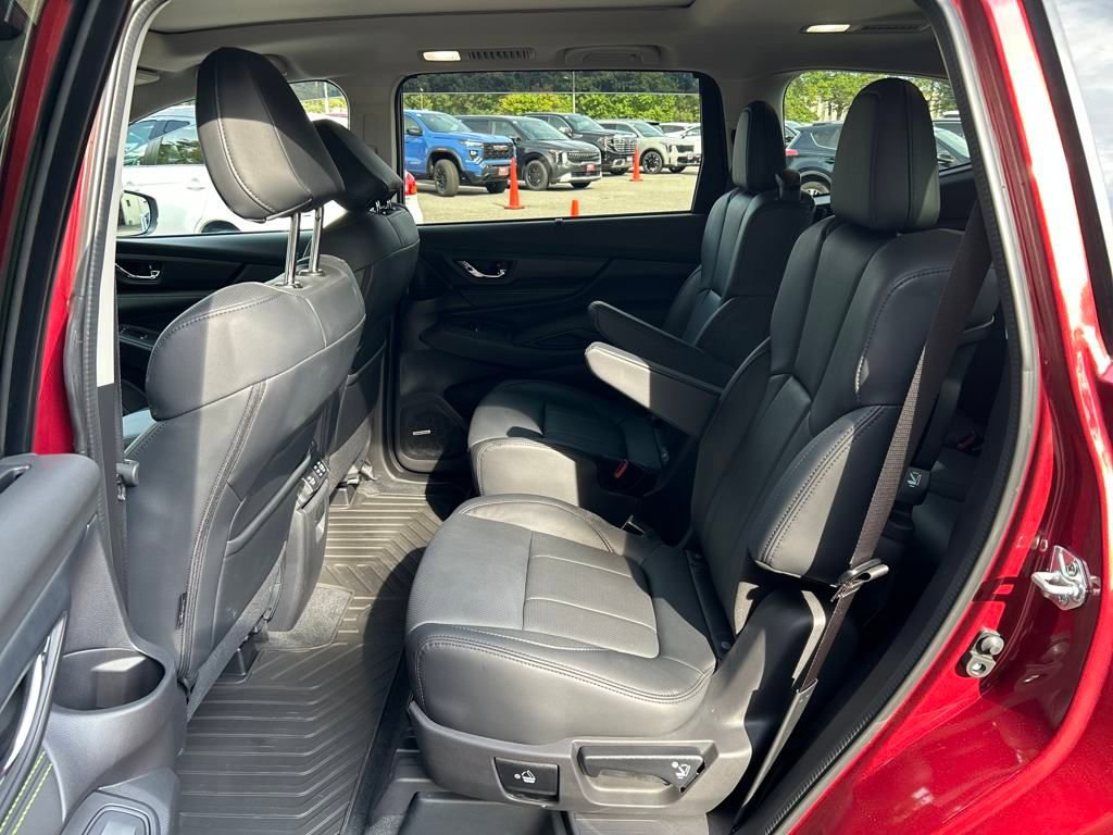 2025 Subaru Ascent Onyx Edition Touring photo 24