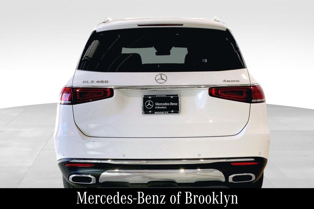2021 Mercedes Benz GLS 450 4MATIC photo 4