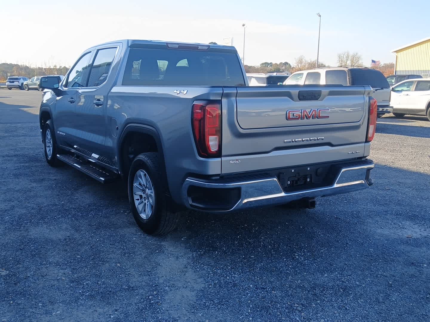 2024 Gmc Sierra 1500 SLE photo 3