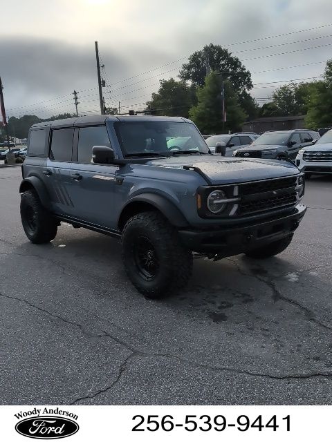 2025 Ford Bronco Badlands photo 3