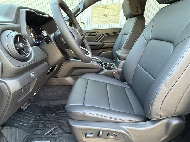 2026 Chevrolet Colorado Trail Boss photo 15