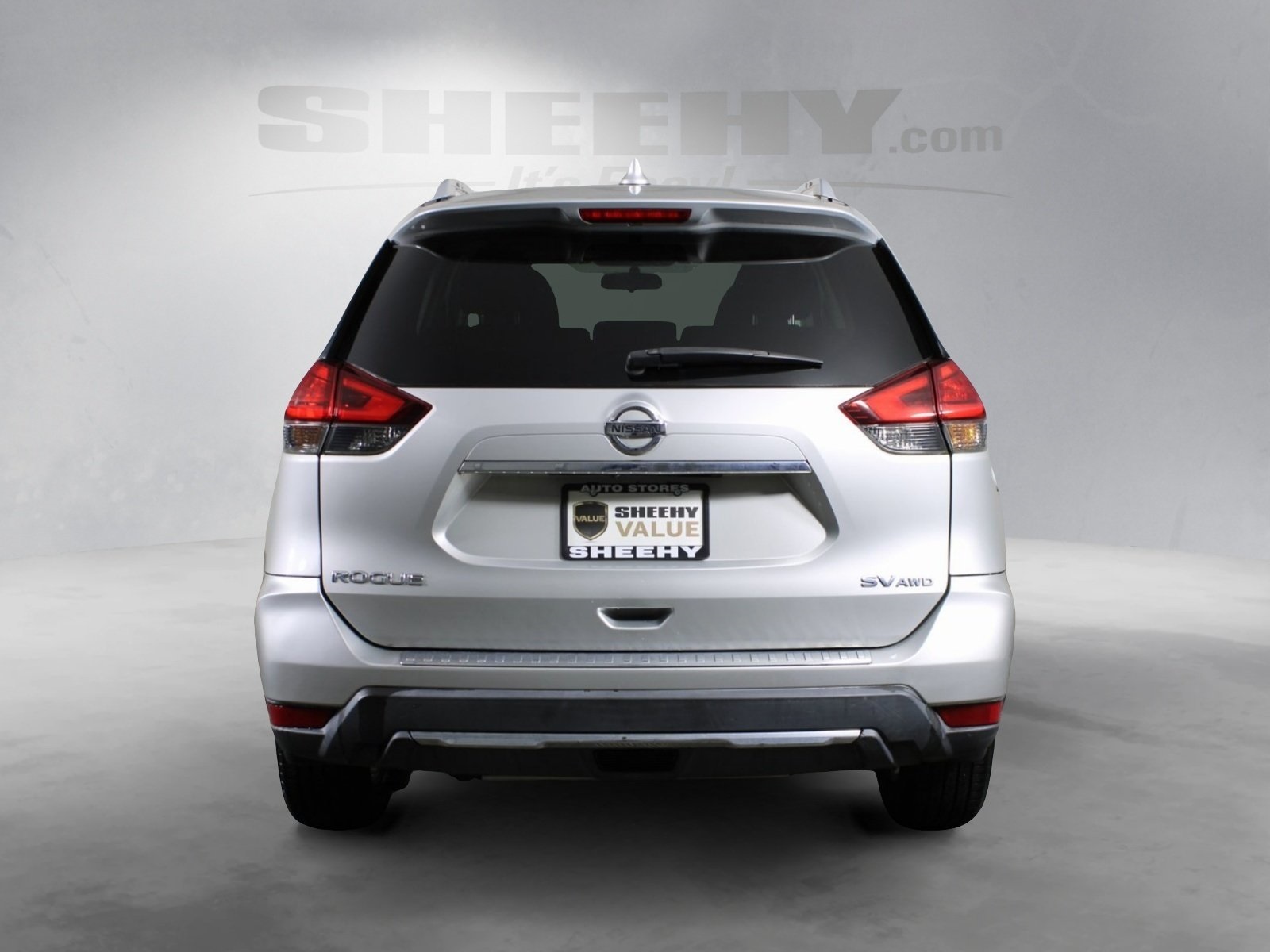 2017 Nissan Rogue SV photo 4