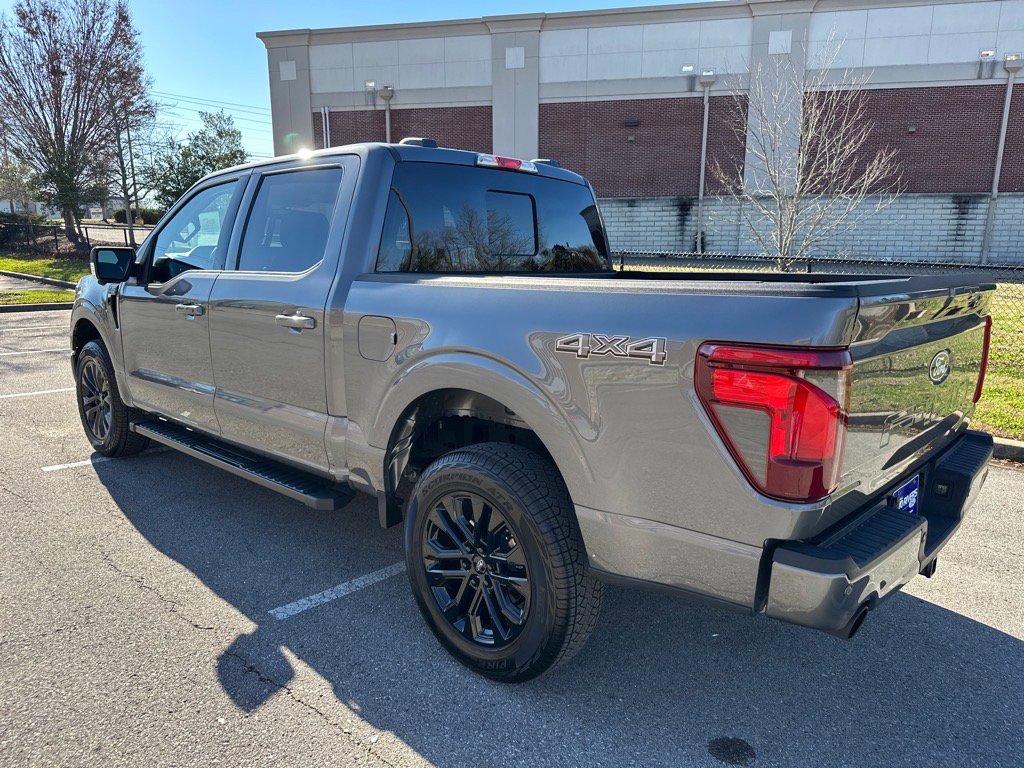 2025 Ford F-150 XLT photo 4