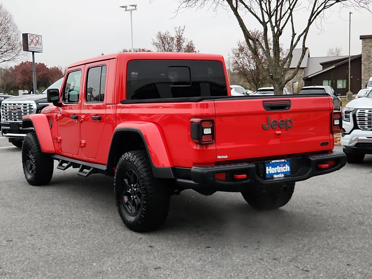 2020 Jeep Gladiator Rubicon photo 3