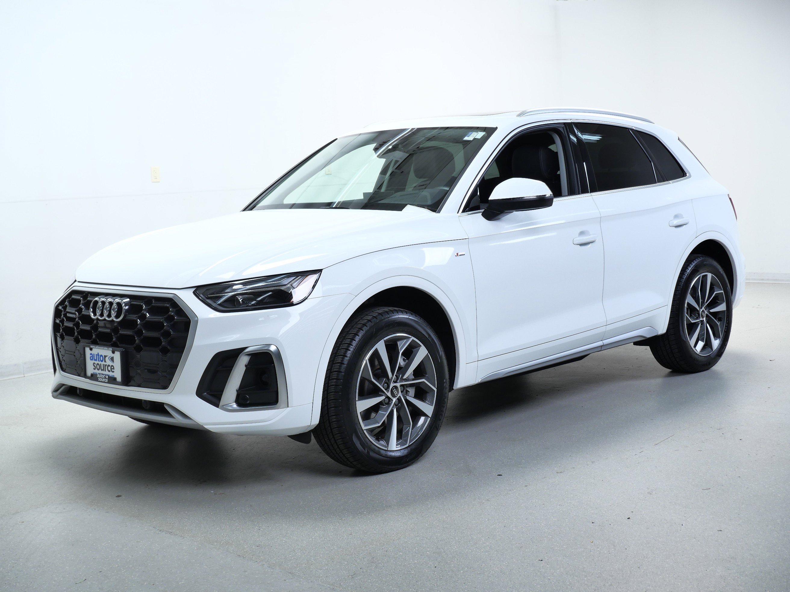 2023 Audi Q5 S line Premium Plus photo 7