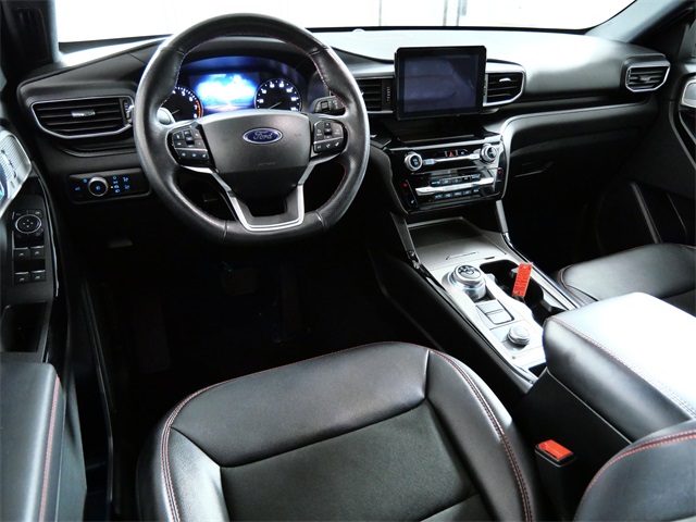 2023 Ford Explorer ST-Line photo 4