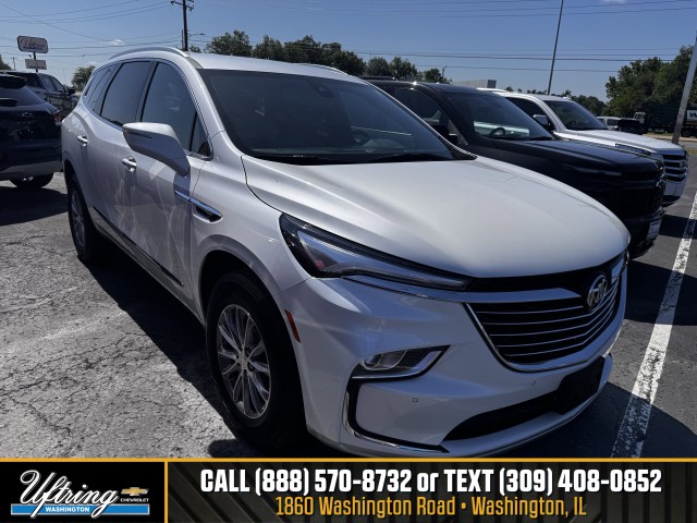 2022 Buick Enclave Essence