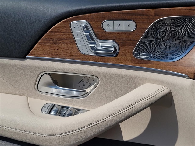 2026 Mercedes Benz GLE 450 4MATIC photo 21