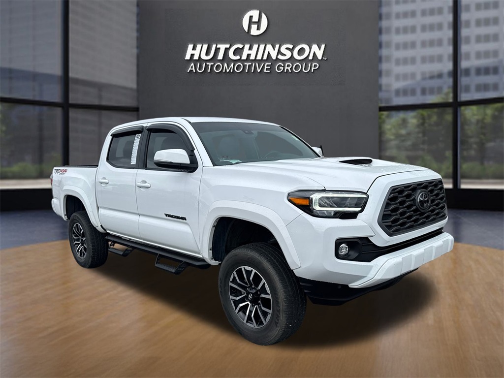 2021 Toyota Tacoma TRD Sport's photo
