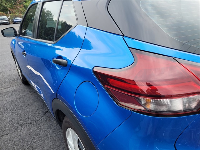 2024 Nissan Kicks S photo 4