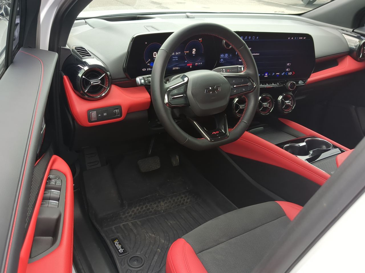 2024 Chevrolet Blazer EV RS photo 10