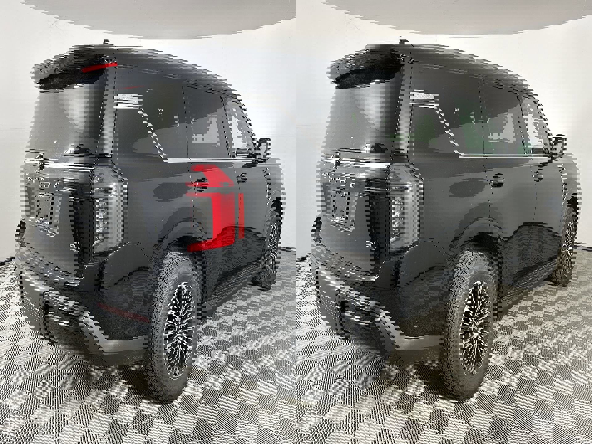 2025 Nissan Armada SL photo 8