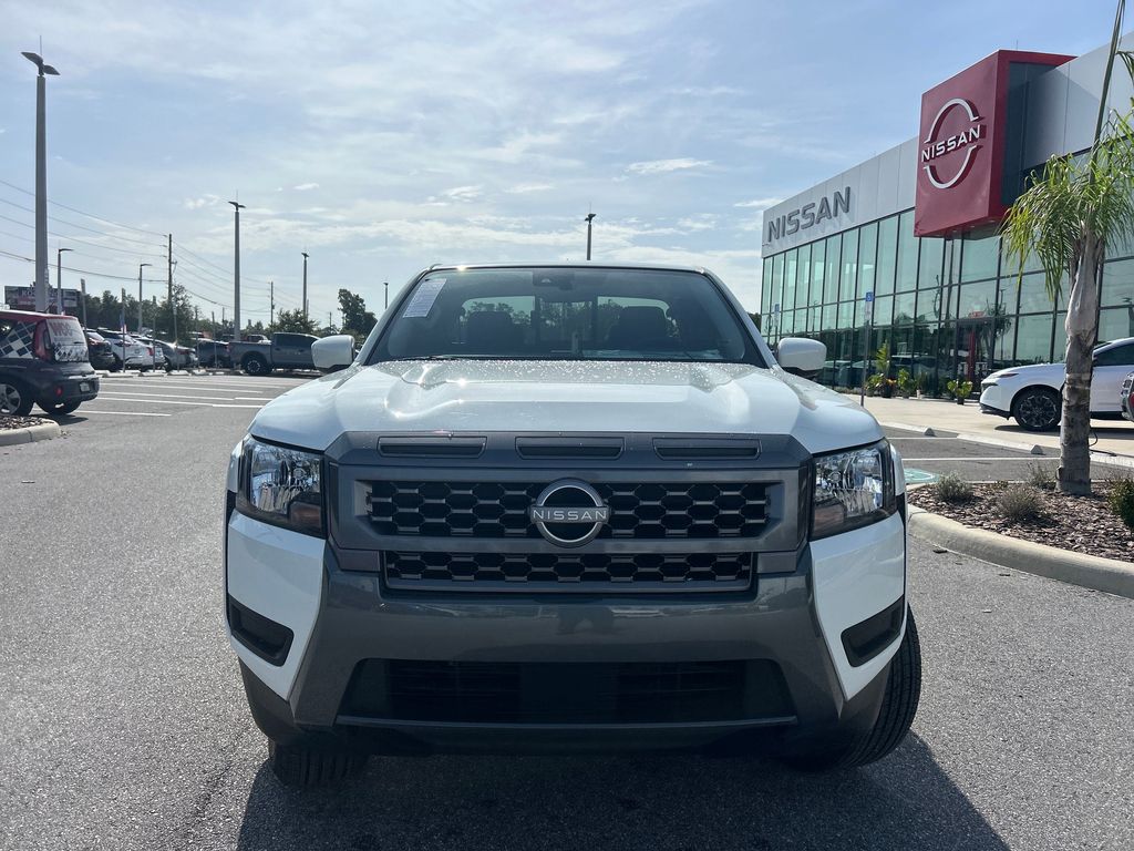 2025 Nissan Frontier SV photo 2