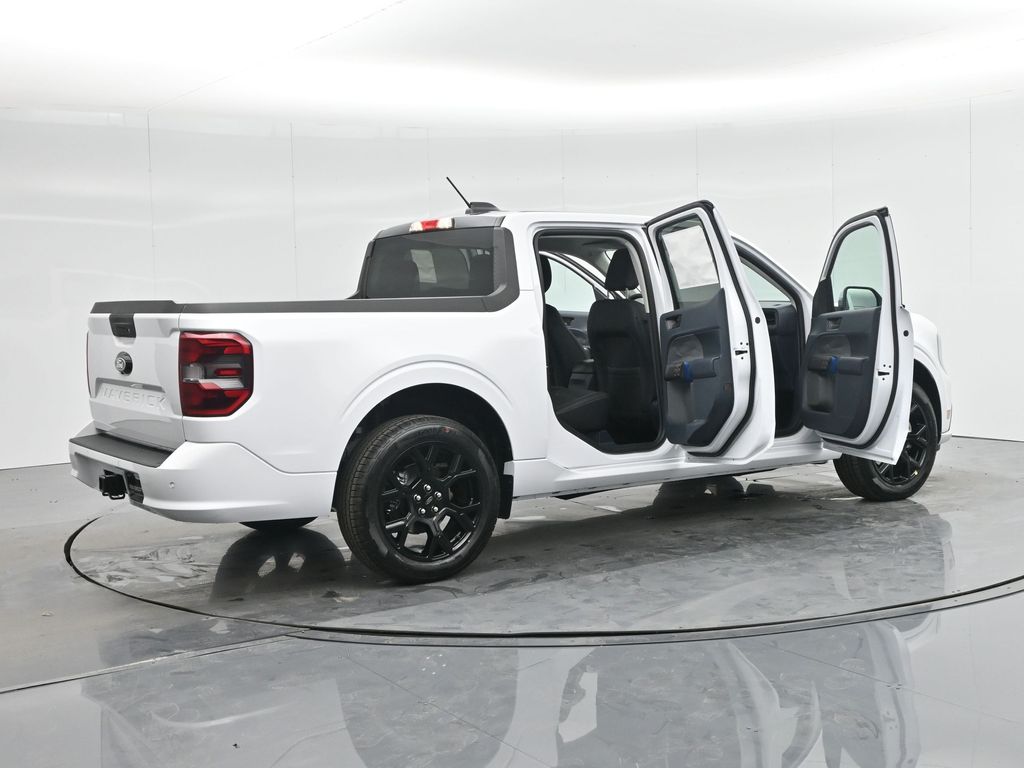 2025 Ford Maverick Lobo Standard