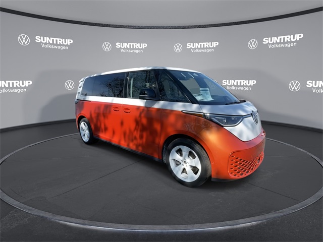 NGUYEN VAN PHU② 2025 Volkswagen ID. Buzz in Colorado Springs, CO - Bob