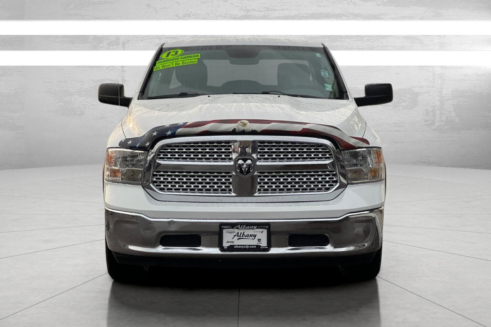 2013 Ram 1500 SLT photo 2