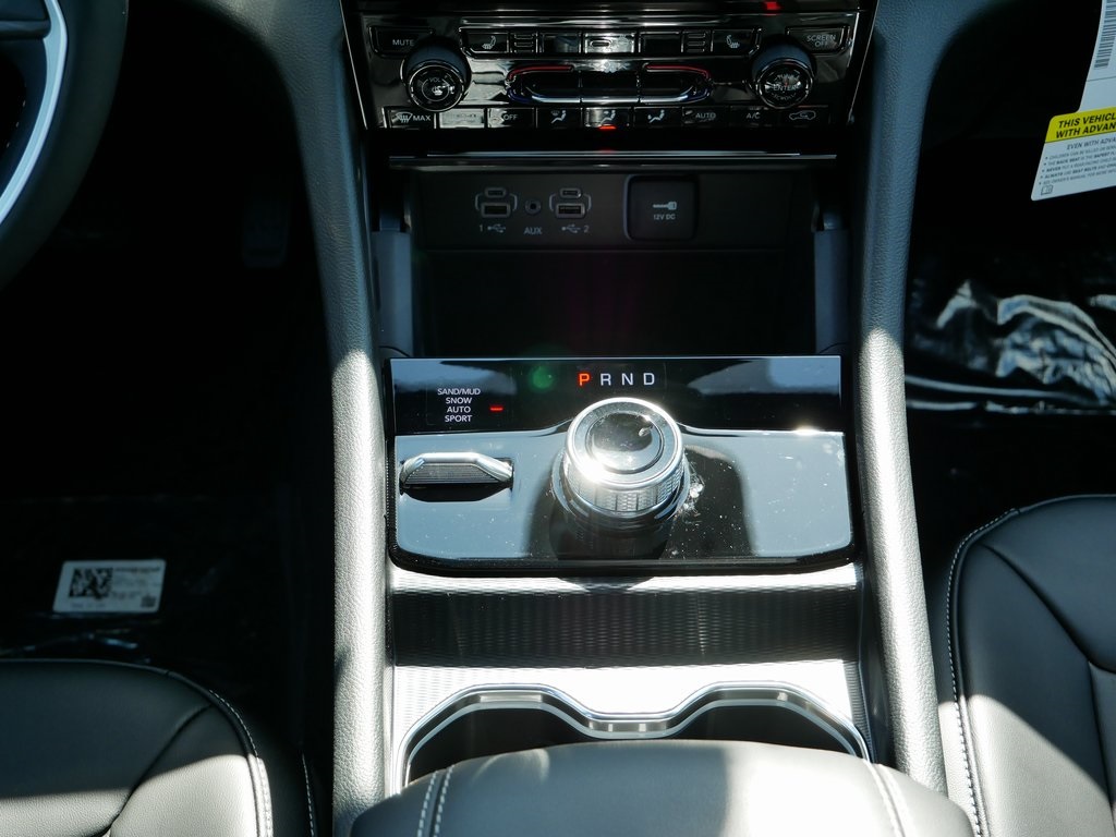 2025 Jeep Grand Cherokee Limited photo 11