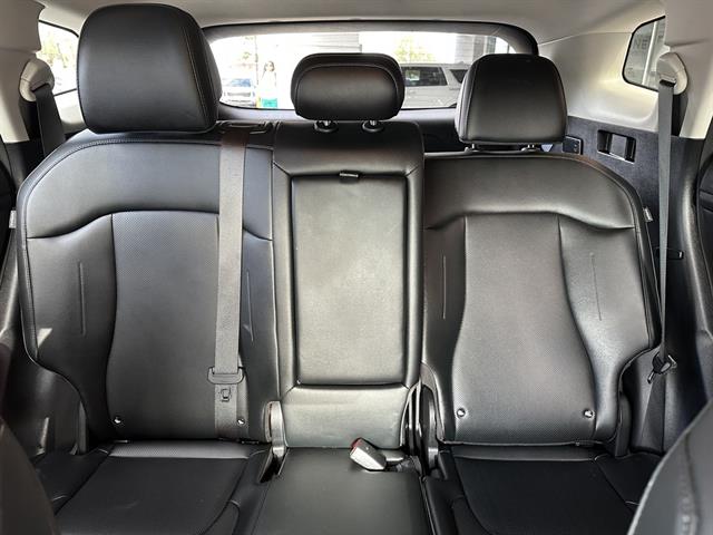 2025 Kia Sportage EX photo 18
