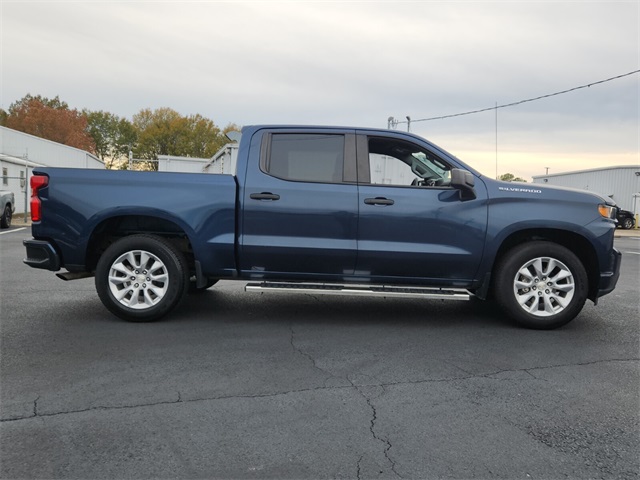 Used 2021 Chevrolet Silverado 1500 Custom with VIN 3GCPWBEKXMG127617 for sale in Little Rock