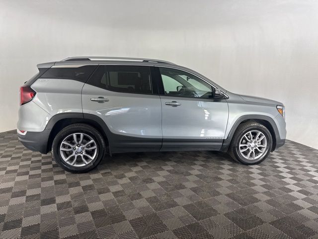 2024 Gmc Terrain SLT photo 4