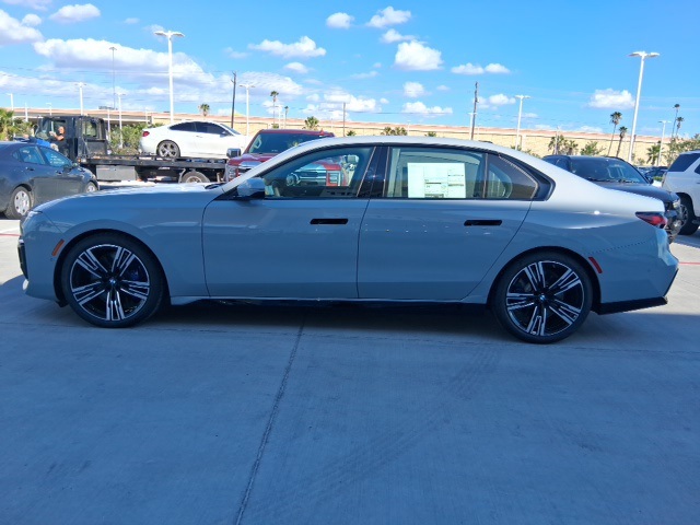 2026 Bmw 740i photo 3