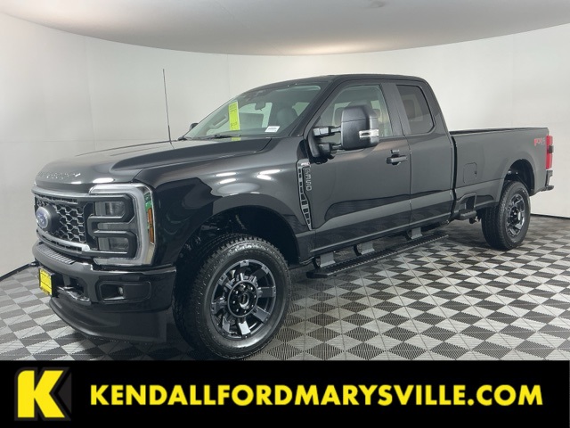 2026 Ford F-350 Super Duty XL's photo