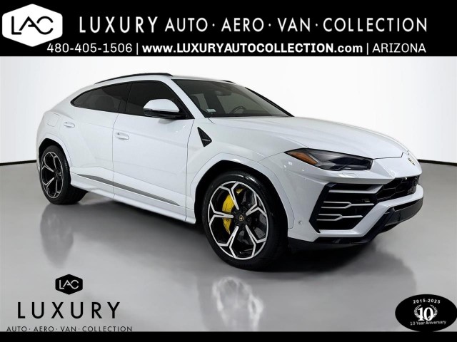 2020 Lamborghini Urus 