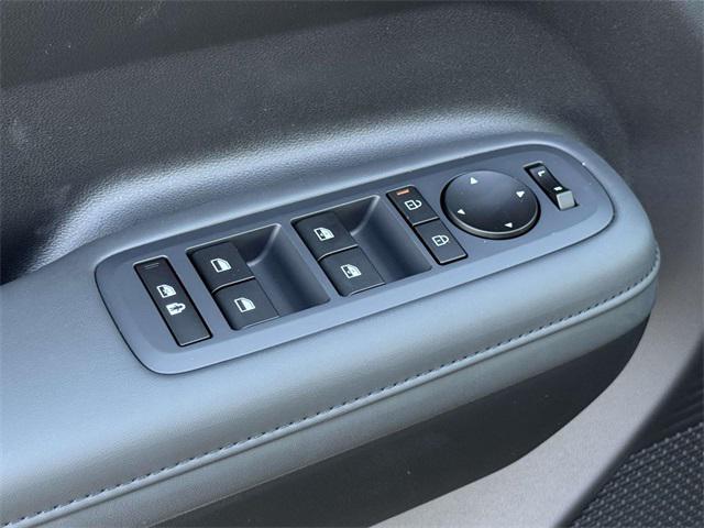 2026 Hyundai Santa Fe SEL photo 22