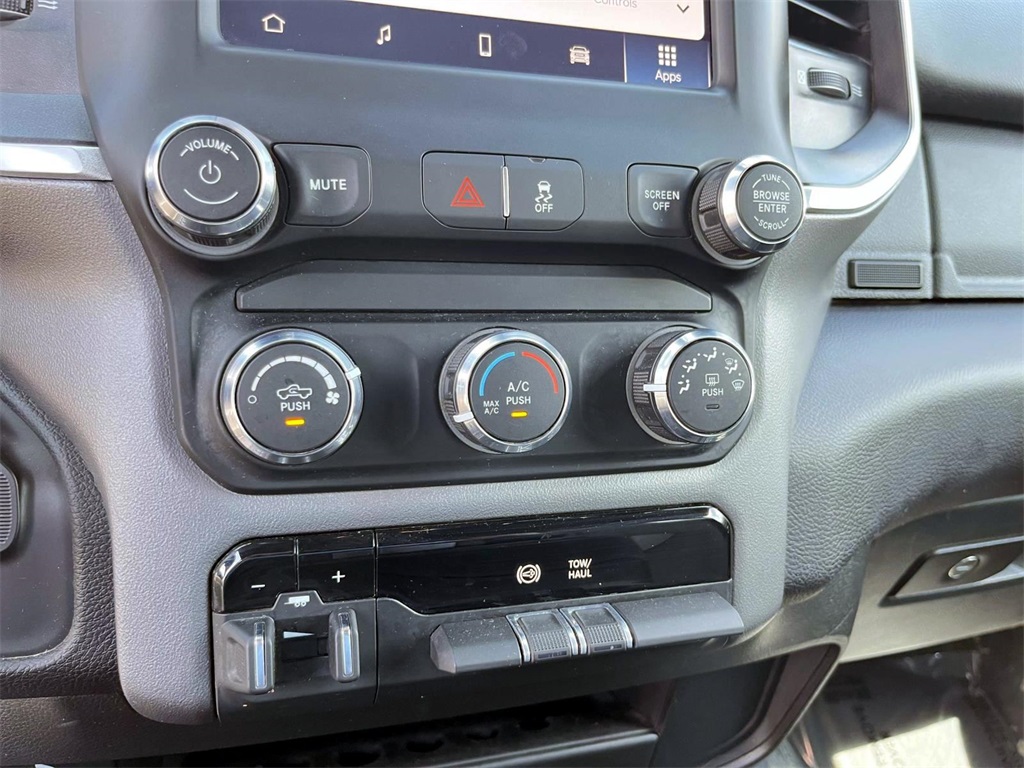2024 Ram 2500 Big Horn photo 19
