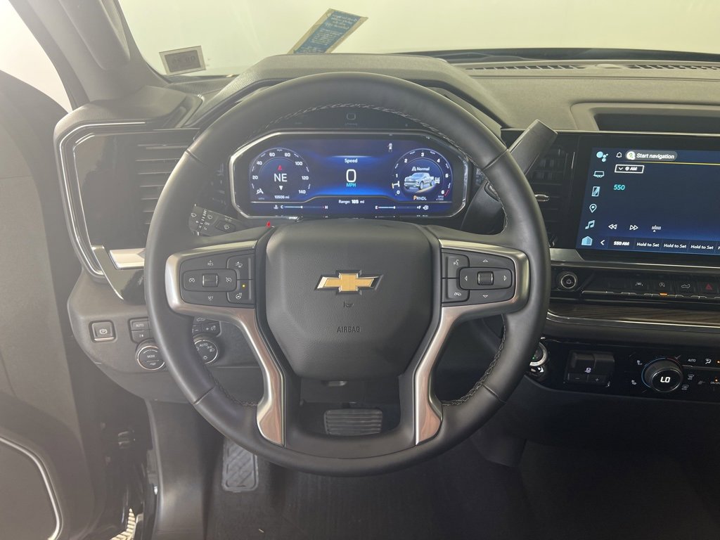 2025 Chevrolet Silverado 1500 LT photo 7