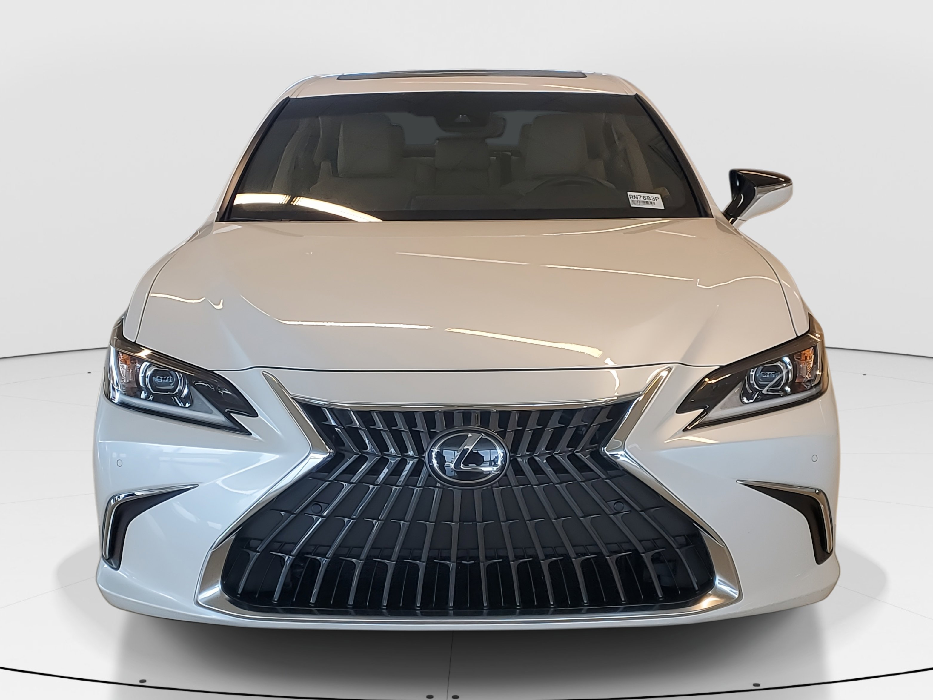 2025 Lexus ES 350 photo 4