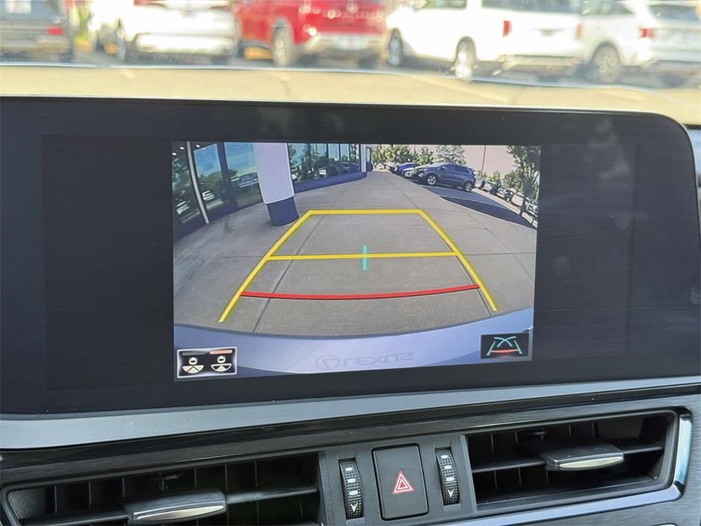 2022 Lexus ES 250 photo 29