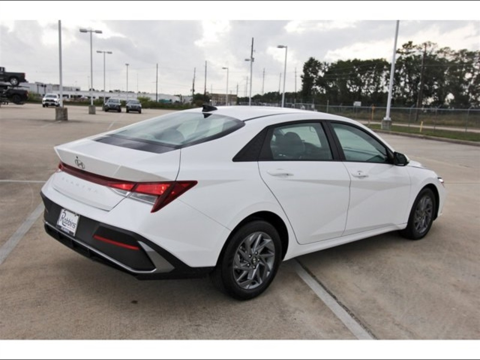 2024 Hyundai Elantra SEL White at Robbins Nissan