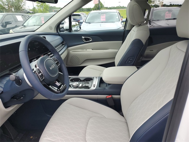 2026 Kia Carnival SX photo 14