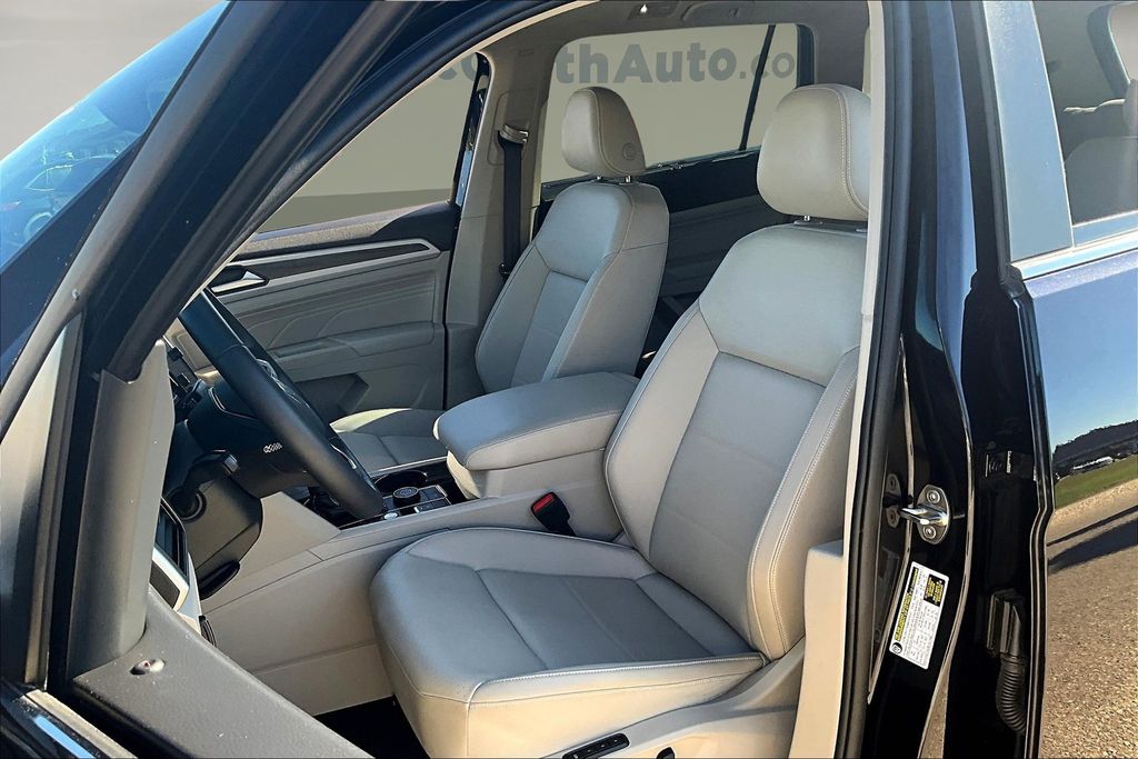 2022 Volkswagen Atlas V6 SEL photo 15