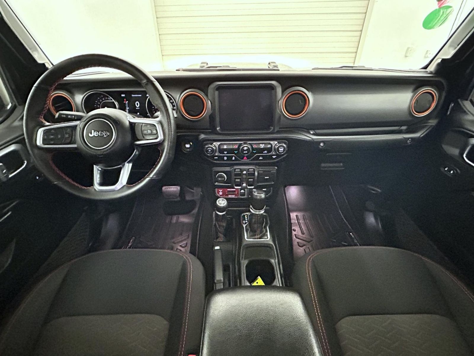 2022 Jeep Gladiator Mojave photo 13