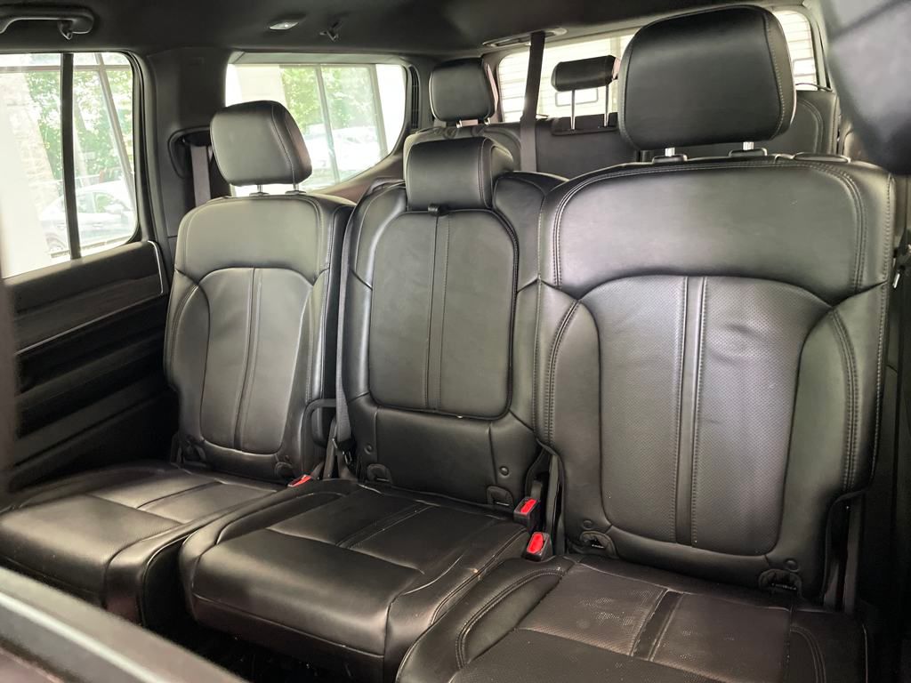 2024 Jeep Wagoneer Series II photo 11