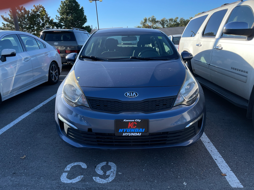 Used 2016 Kia Rio LX with VIN KNADM4A36G6654964 for sale in Kansas City