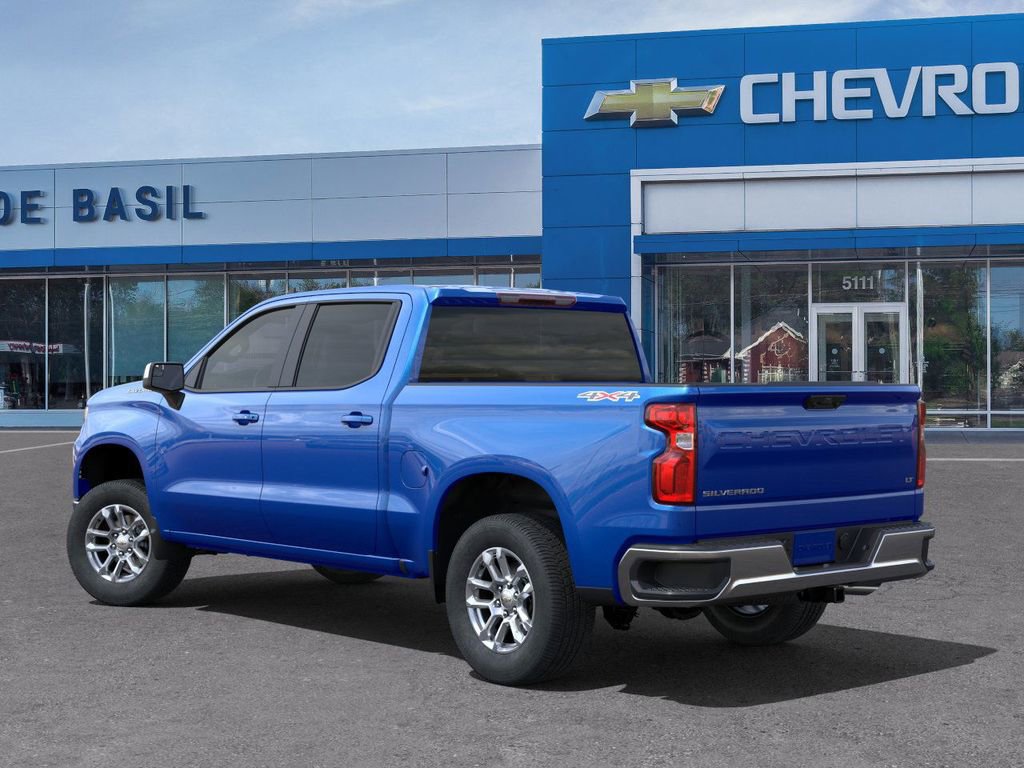 2025 Chevrolet Silverado 1500 LT photo 2