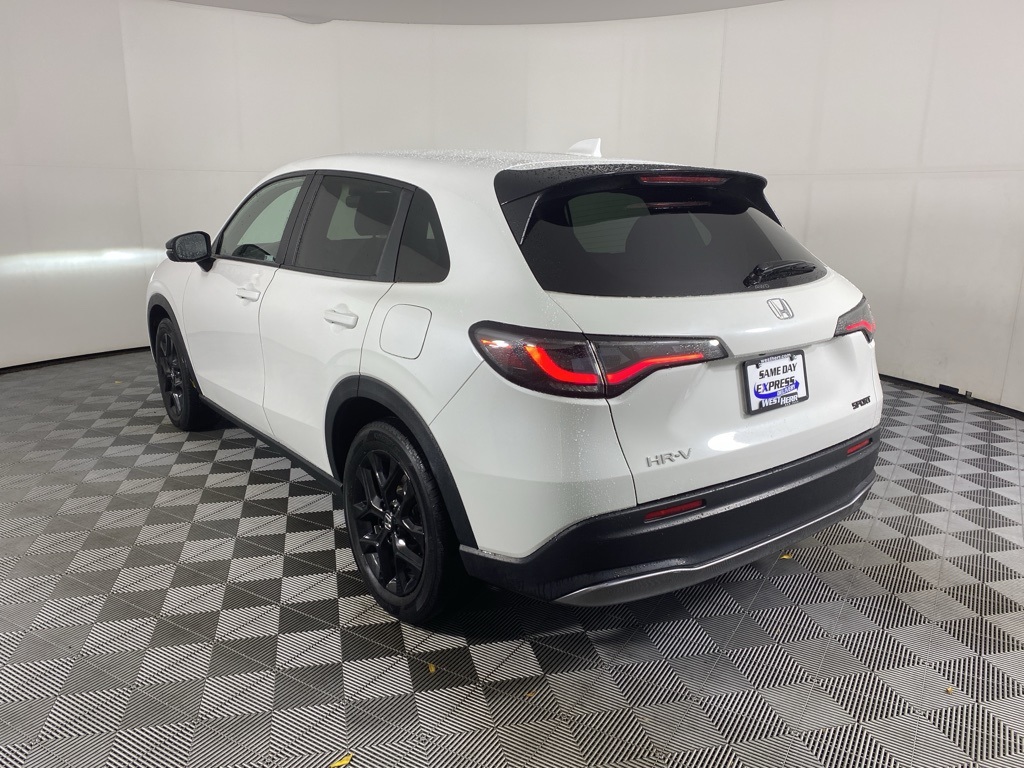 2023 Honda HR-V Sport photo 4