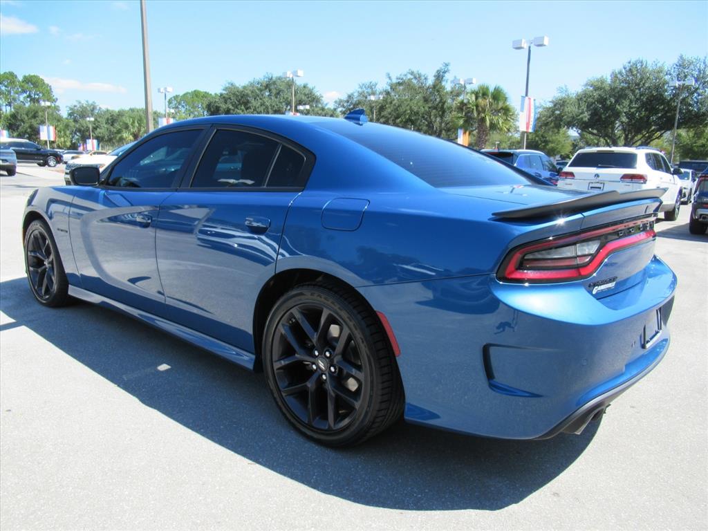 2022 Dodge Charger R/T photo 4
